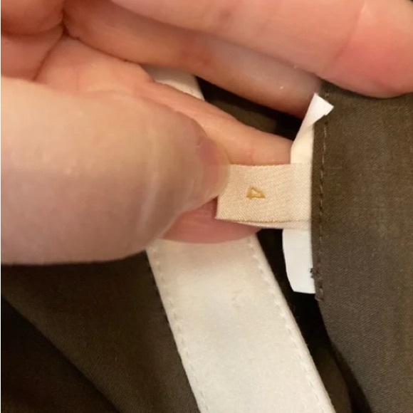 Valentino Sleeveless Stunning Sophisticated Plunge Neck Dress 4 - Picture 3 of 3